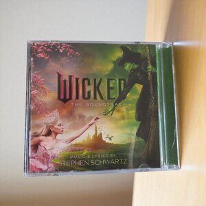 Wicked The Soundtrack - CD, EUC